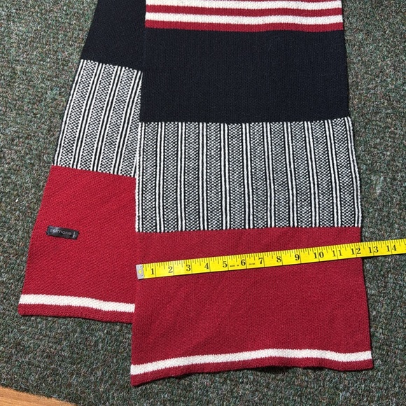 Simons Wool Scarf - Picture 5 of 5
